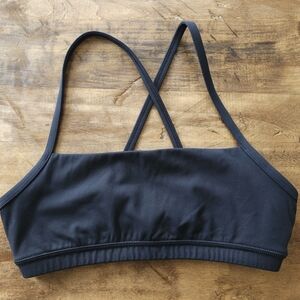 Fleo Chloe Sports Bra - Light Support